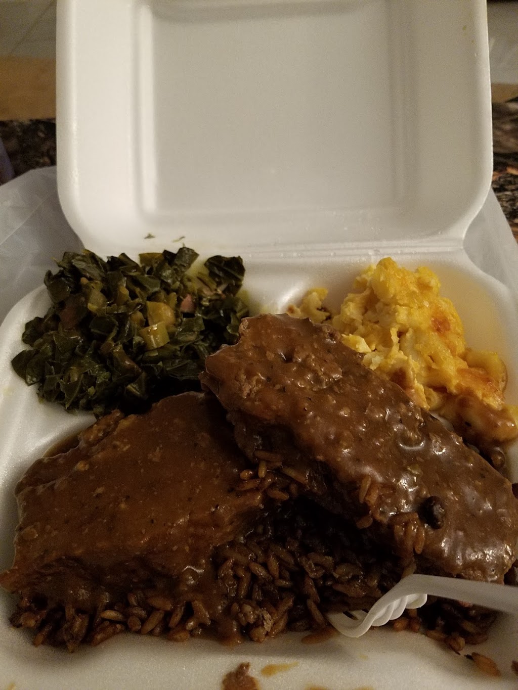 Eloise & Earnestine Soul Food | 6781 NW 27th Ave suite c, Miami, FL 33147, USA | Phone: (305) 687-7774