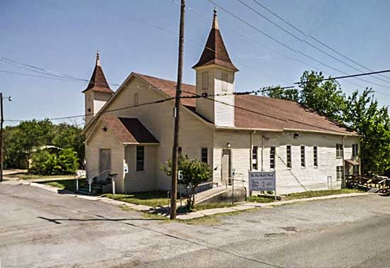 The First Baptist Church | 300 N Robinson St, Taylor, TX 76574, USA | Phone: (512) 365-9000