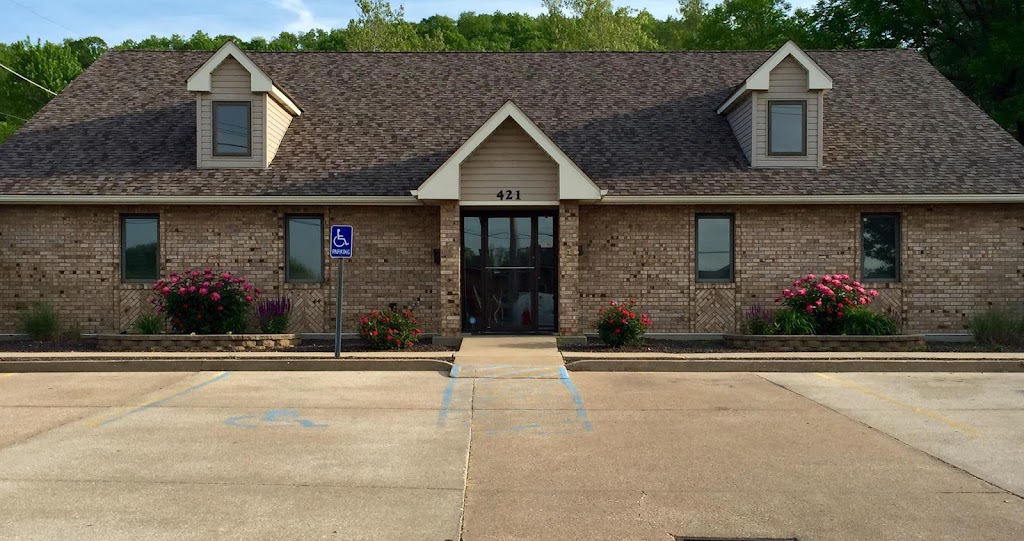 Dr. William Gillam, DDS | 421 W Osage St, Pacific, MO 63069, USA | Phone: (636) 257-5515