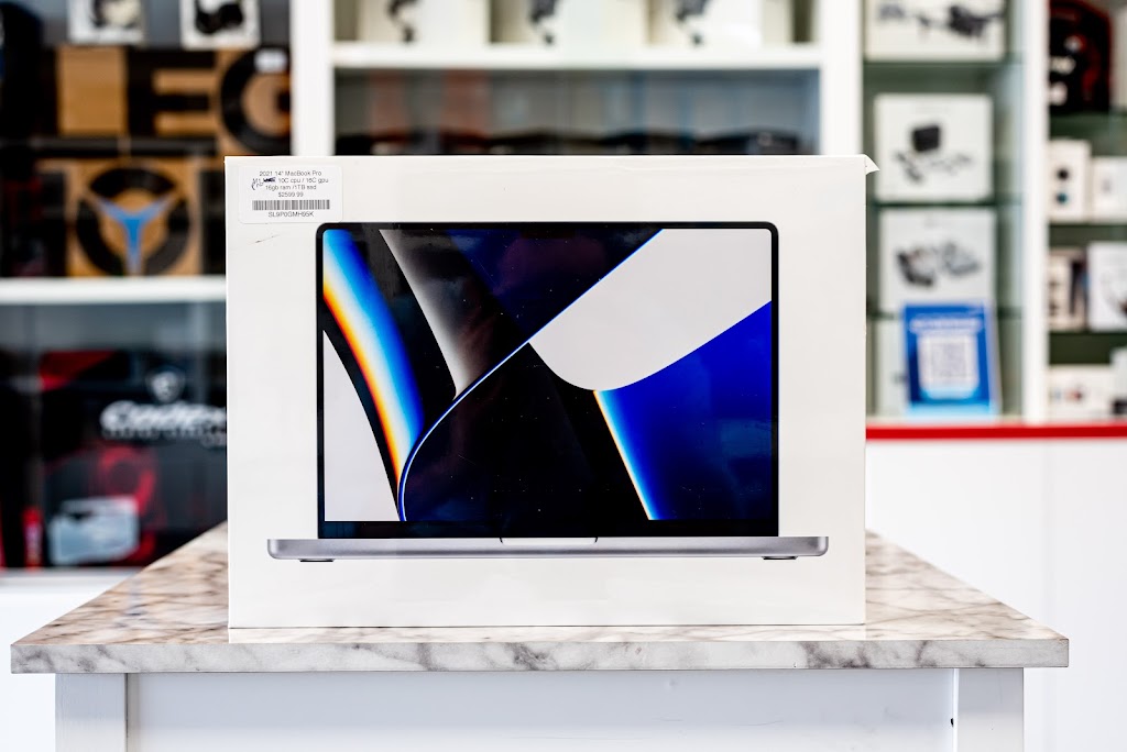 Mac Star Cameras & Electronics | 4300 Green River Rd #104, Corona, CA 92880, USA | Phone: (951) 336-1293