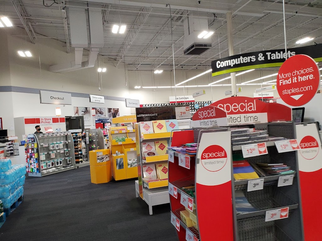 Staples | 265 Chelmsford St, Chelmsford, MA 01824, USA | Phone: (978) 256-1828