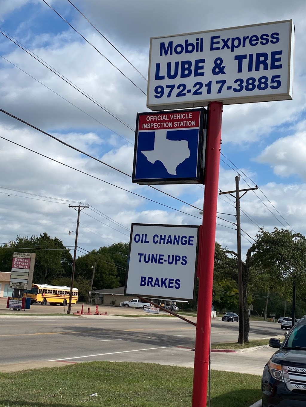 Mobil Express Lube & Tire | 300 E Belt Line Rd, DeSoto, TX 75115, USA | Phone: (972) 217-3885