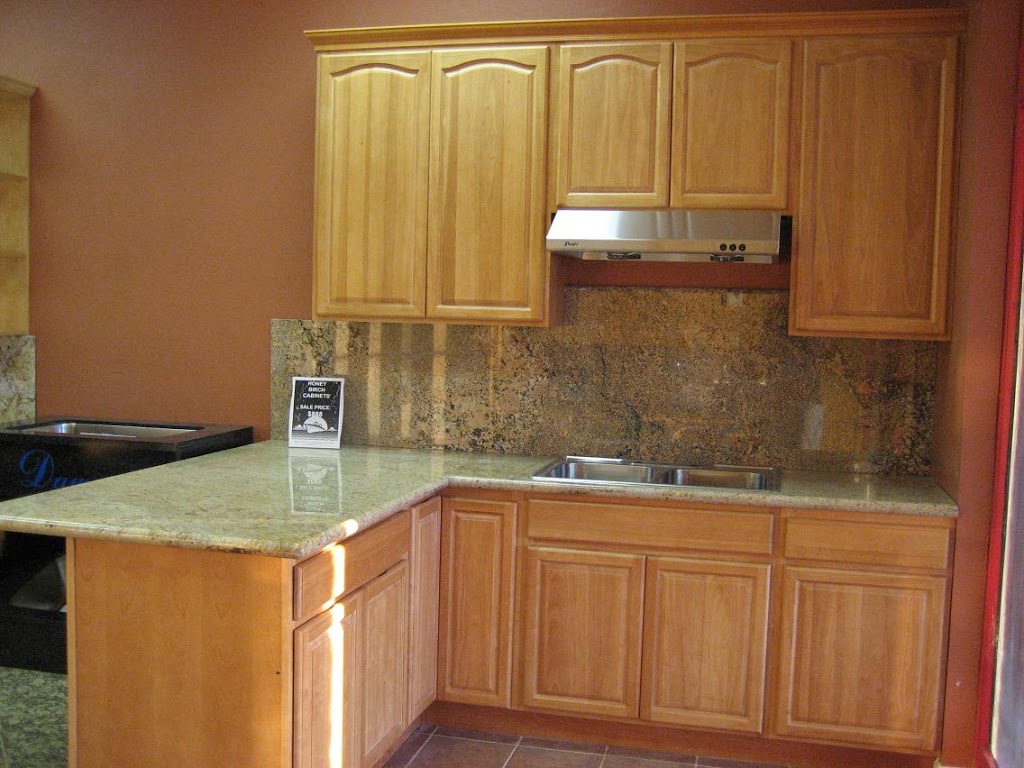 Kitchen Cabinets | 2329 E Ashlan Ave, Fresno, CA 93726, USA | Phone: (559) 917-5336