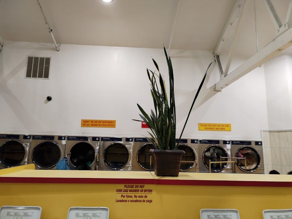 Lees Laundromat | 18400 Hesperian Blvd, San Lorenzo, CA 94580 | Phone: (510) 481-1443