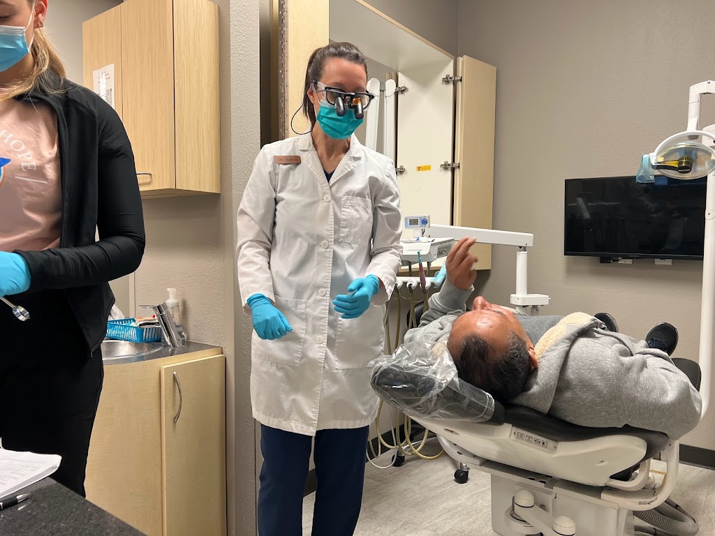 7 to 7 Dental & Orthodontics | 20122 Stone Oak Pkwy Ste 101, San Antonio, TX 78258, USA | Phone: (210) 495-2000