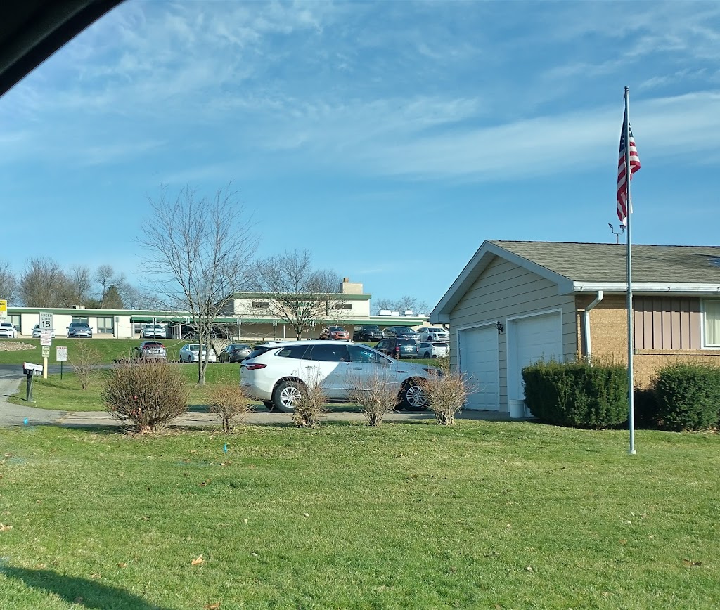 Harrison Park Elementary School | 18 Dell Ave, Jeannette, PA 15644, USA | Phone: (724) 744-2161