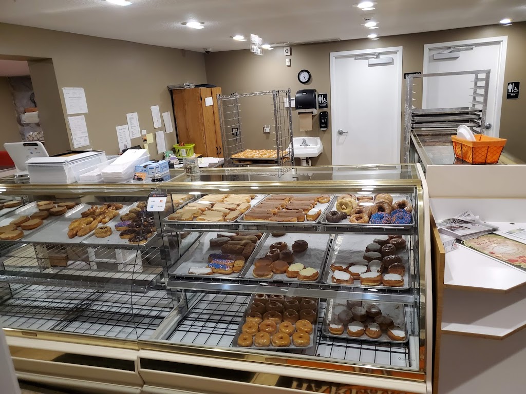 Harlan Donuts | 16247 IN-37, Harlan, IN 46743, USA | Phone: (260) 657-5669