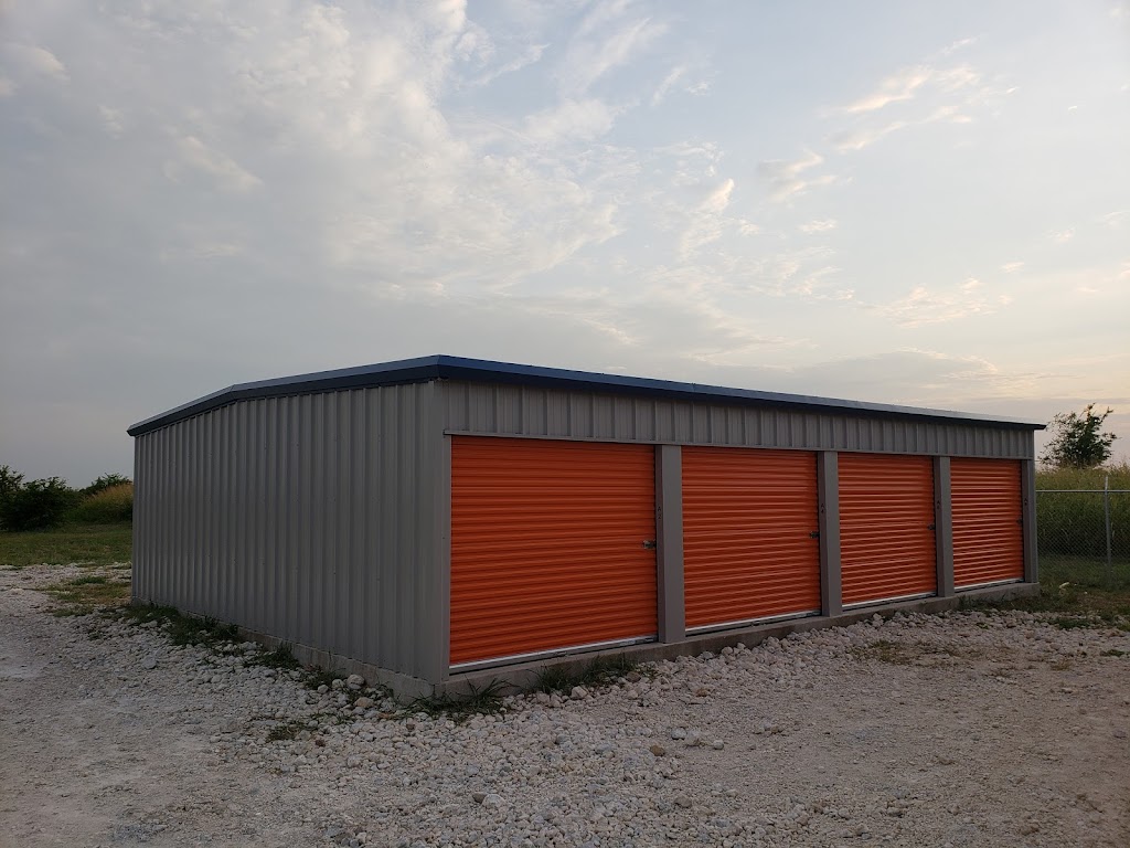 Trackside Self Storage | 1156 TX-81, Grandview, TX 76050, USA | Phone: (214) 335-6184