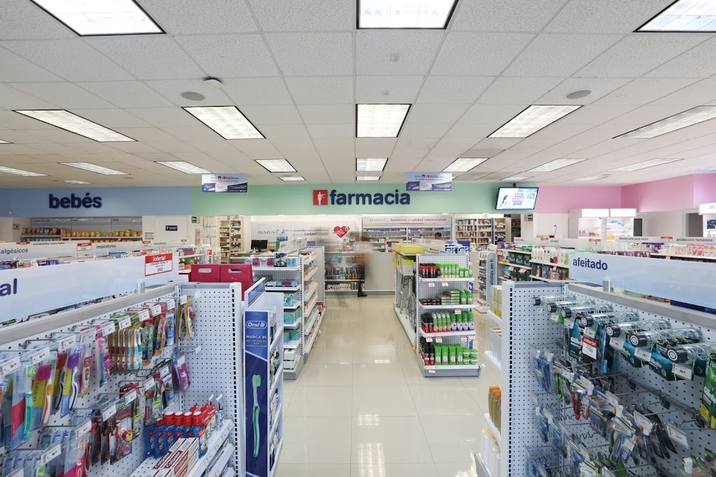 Farmacias Benavides | Loma Del Cielo 26202, Lomas Del Refugio, El Refugio, 22254 Tijuana, B.C., Mexico | Phone: 81 8126 0000