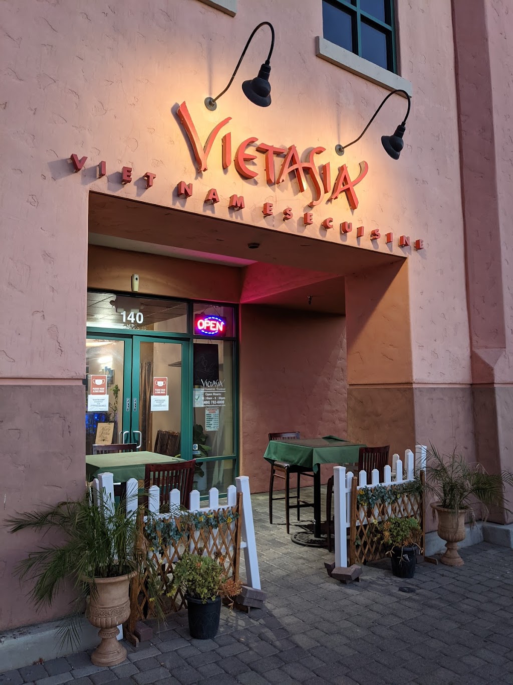 Vietasia Restaurant | 1295 E Dunne Ave #140, Morgan Hill, CA 95037, USA | Phone: (408) 782-6000