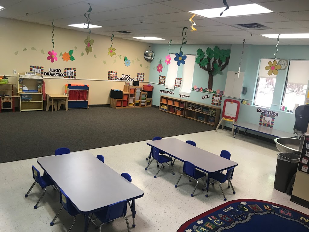 Escuela Mundial Child Care Center (Savage) | 4735 123rd St W Suit 500, Savage, MN 55378, USA | Phone: (952) 479-1178