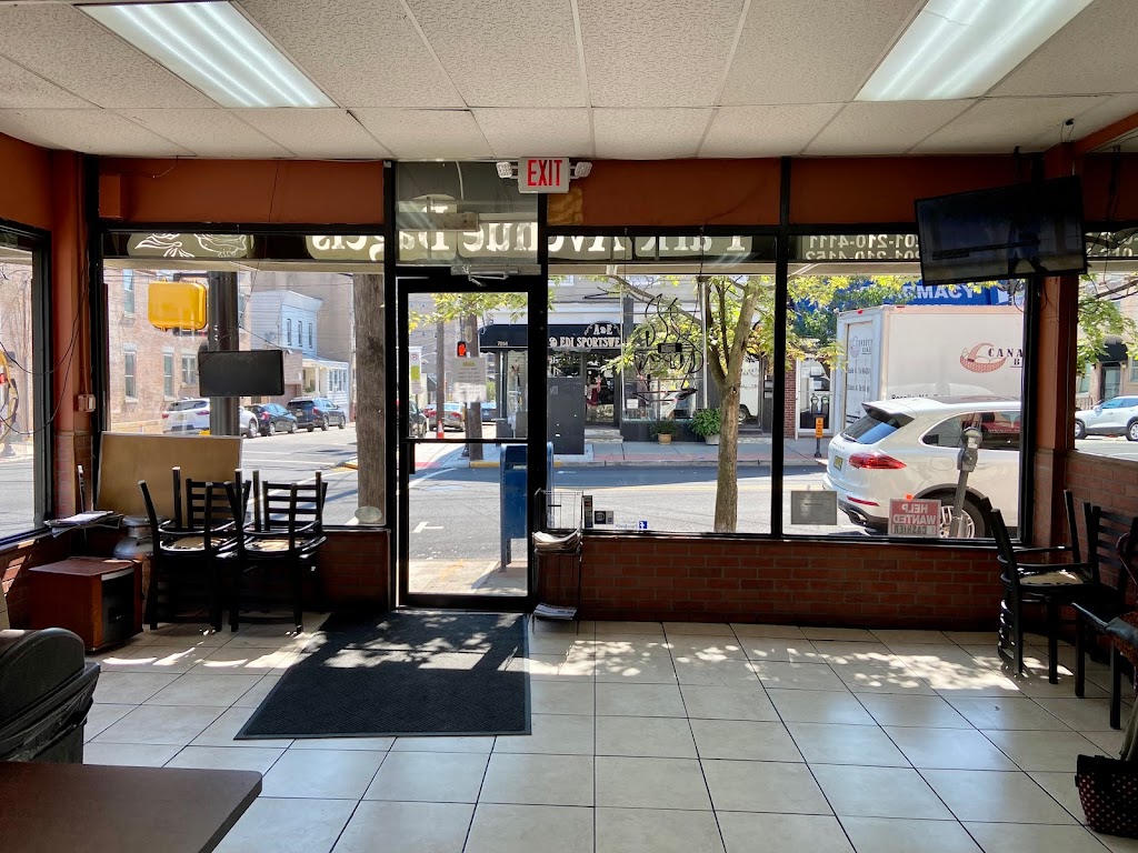 Park Avenue Bagels | 7015 Park Ave, Guttenberg, NJ 07093, USA | Phone: (201) 210-4111