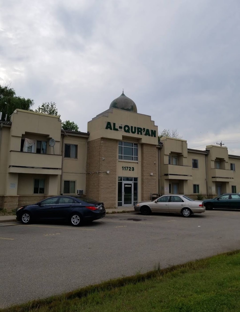 Masjid Al-Quran | 11723 W Brown Deer Rd, Milwaukee, WI 53224 | Phone: (414) 354-4000