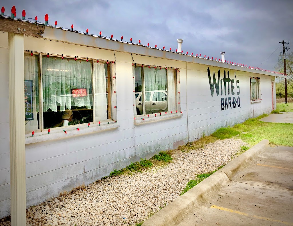 Wittes Bar-B-Que & Catering | 12153 US-87, La Vernia, TX 78121, USA | Phone: (830) 779-5121