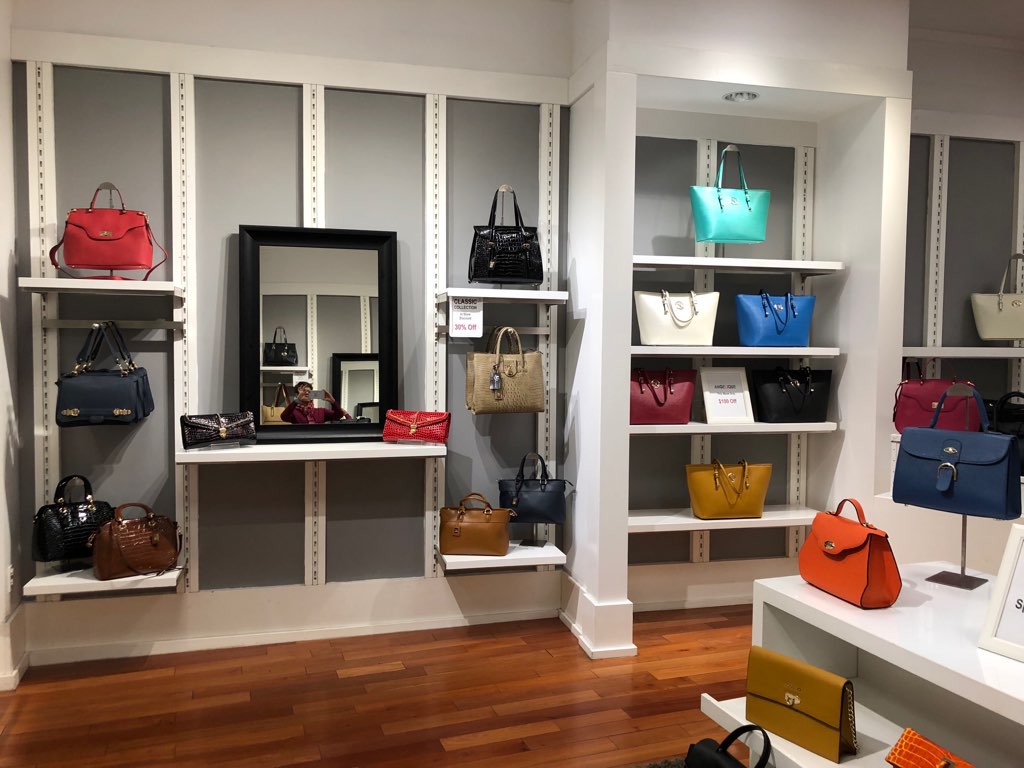 Nuciano Luxury Handbags | 4815 NE 4th St #B110, Renton, WA 98059, USA | Phone: (470) 588-6837