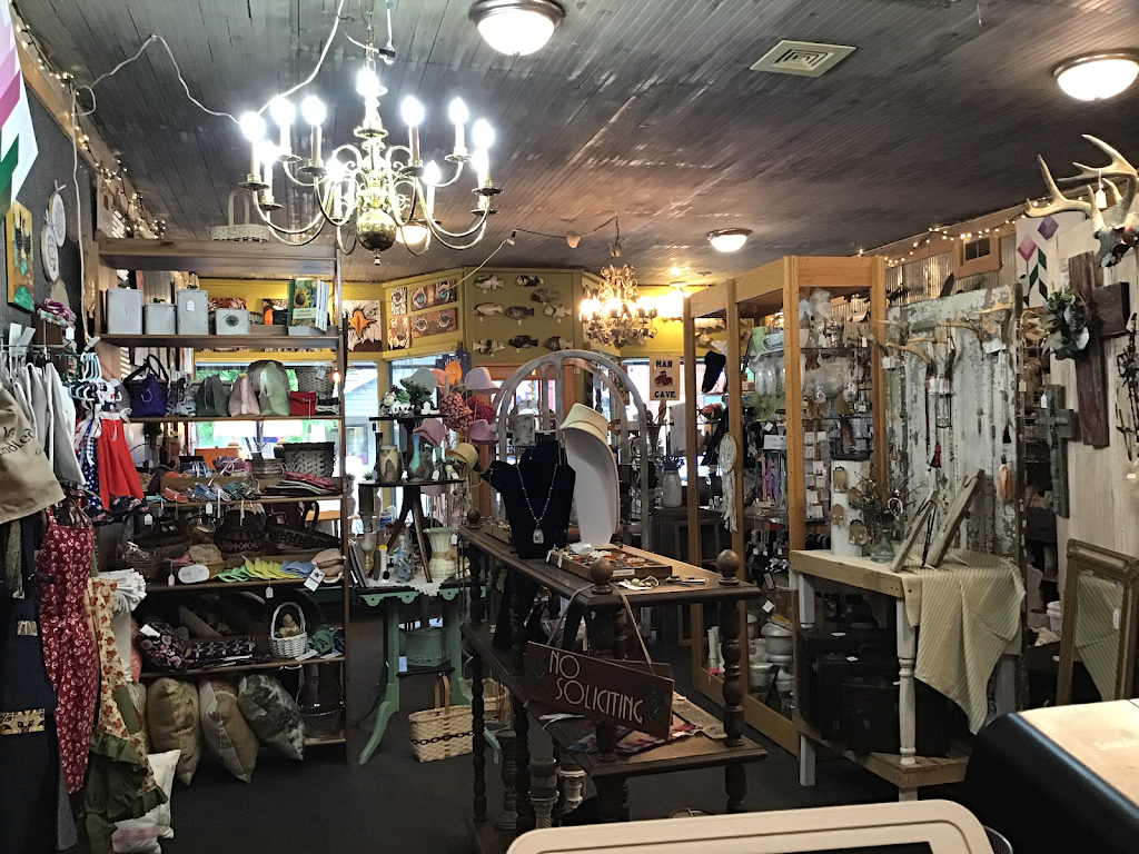 Homespun Treasures LLC | 12810 Lake Blvd, Lindstrom, MN 55045 | Phone: (651) 231-9413