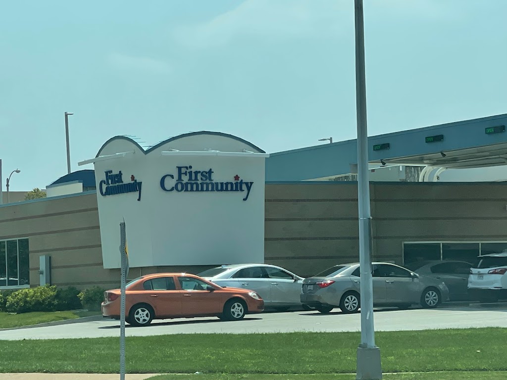 First Community Credit Union | 11944 St Charles Rock Rd, Bridgeton, MO 63044, USA | Phone: (800) 767-8880