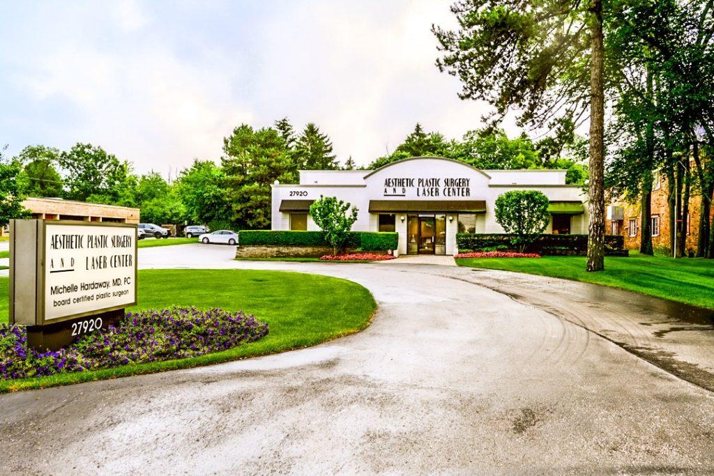 Aesthetic Plastic Surgery & Laser Center, Michelle Hardaway M.D. | 27920 Orchard Lake Rd, Farmington Hills, MI 48334, USA | Phone: (248) 221-1957