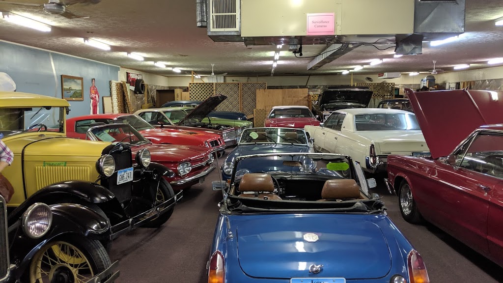 Missouri Valley Antiques & Classic Cars | 1931 US-30, Missouri Valley, IA 51555, USA | Phone: (712) 642-2125