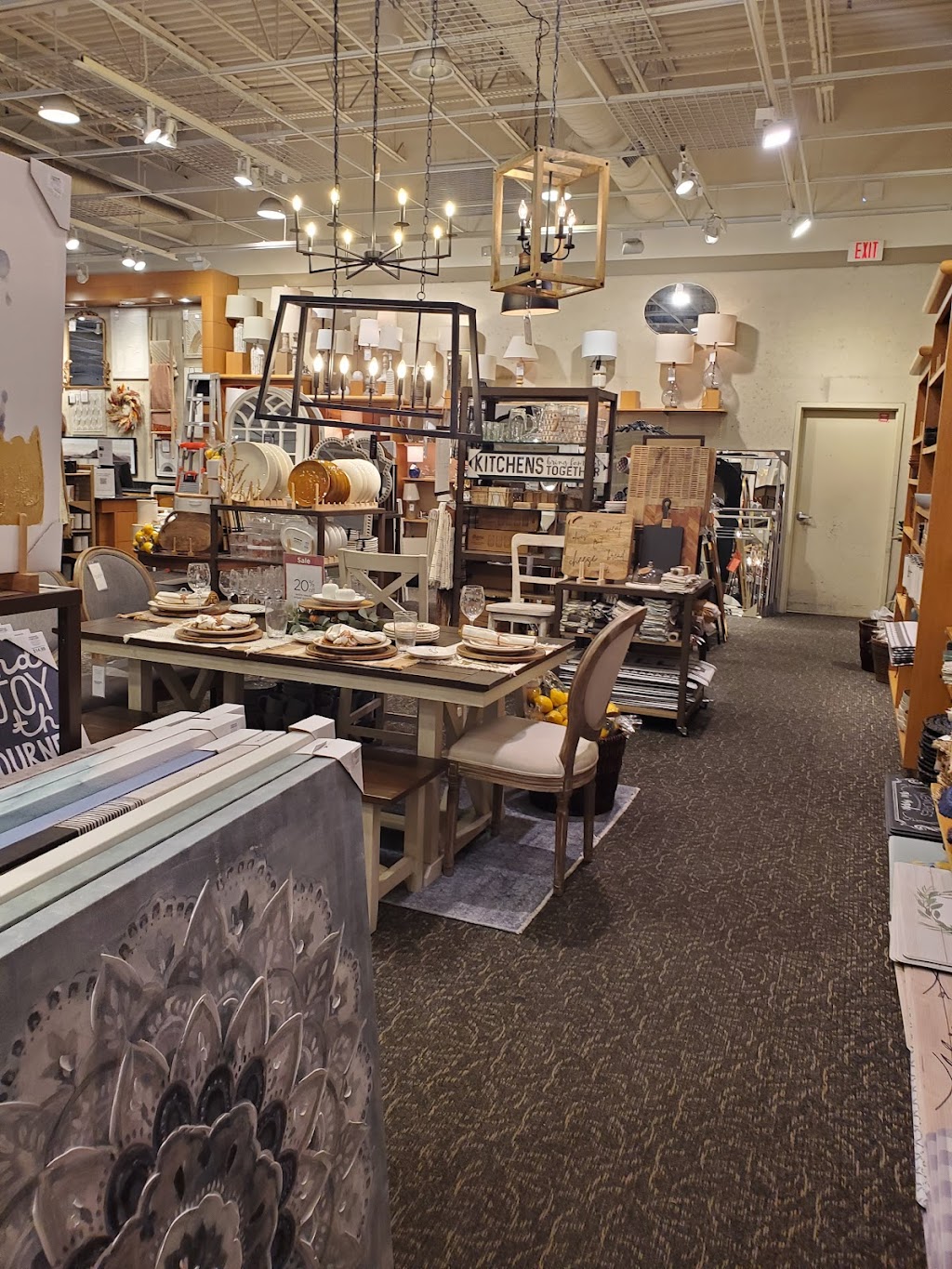 Kirklands Home | Lakeside Village, 1449 Town Center Dr, Lakeland, FL 33803, USA | Phone: (863) 688-0075