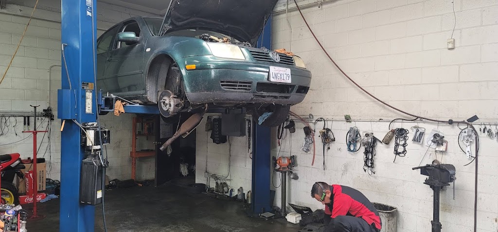 Sergios Auto Repair & Tires | 5760 Riverside Dr, Chino, CA 91710 | Phone: (909) 902-1887