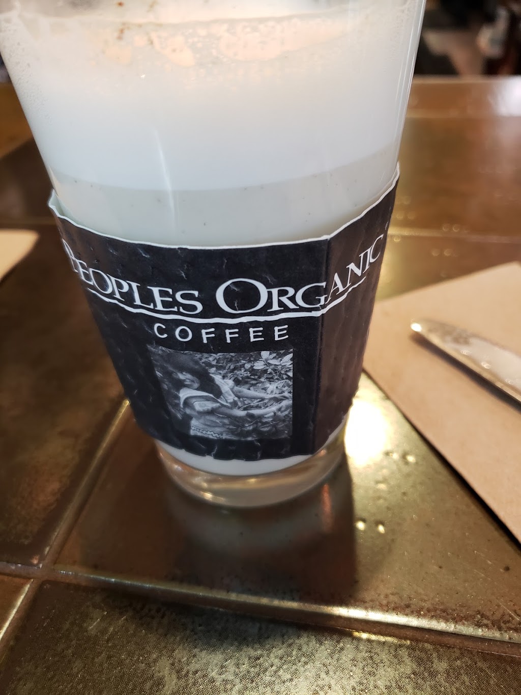 Peoples Organic Cafe | 12934 Minnetonka Blvd, Minnetonka, MN 55305, USA | Phone: (952) 938-4140