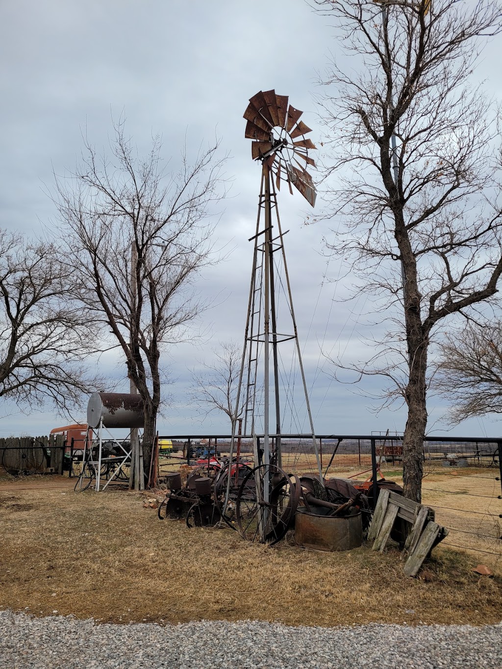 Wagon Wheel Ranch Retreat | 1265 OK-19, Chickasha, OK 73018, USA | Phone: (405) 222-4387