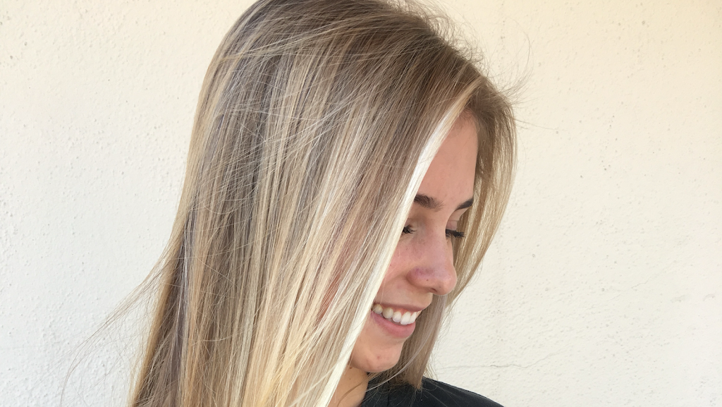 Courtney at Cristophe: Professional Hair Stylist | 315 Newport Center Dr, Newport Beach, CA 92660, USA | Phone: (949) 219-0920