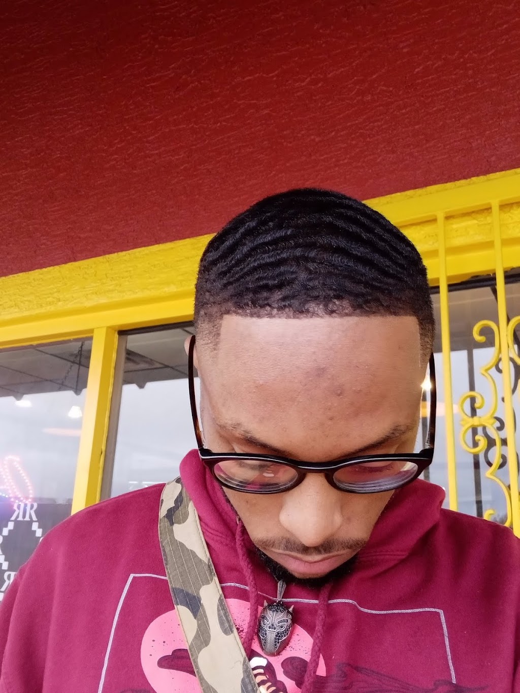 Leonards barbershop | 11925 NW Grand Ave, El Mirage, AZ 85335, USA | Phone: (623) 552-9638