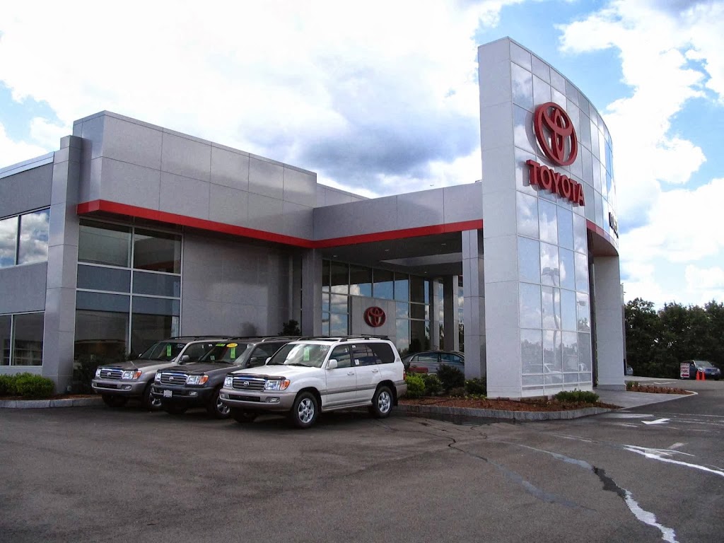 Copeland Toyota | 970 W Chestnut St, Brockton, MA 02301, USA | Phone: (508) 584-2440