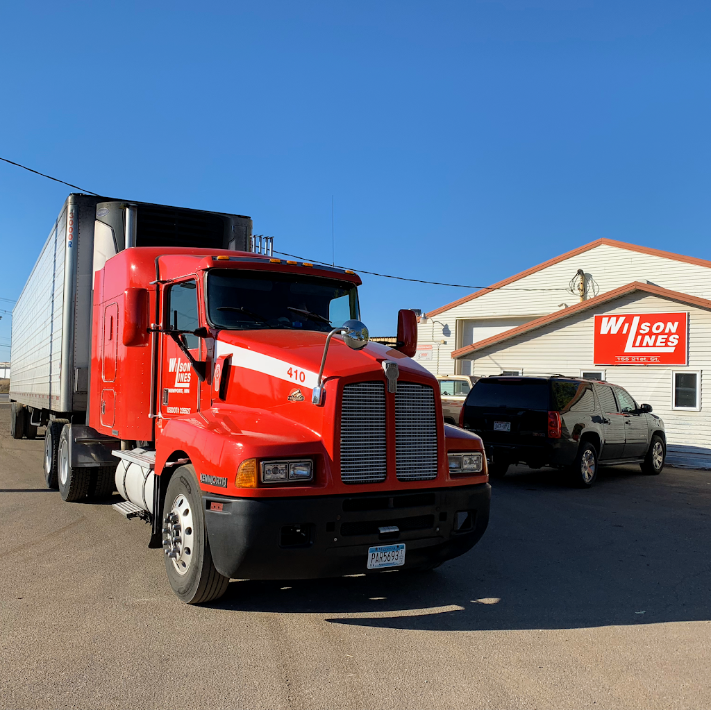 Wilson Lines, Inc. - moving company  | Photo 4 of 10 | Address: 2131 2nd Ave, Newport, MN 55055, USA | Phone: (651) 459-2384