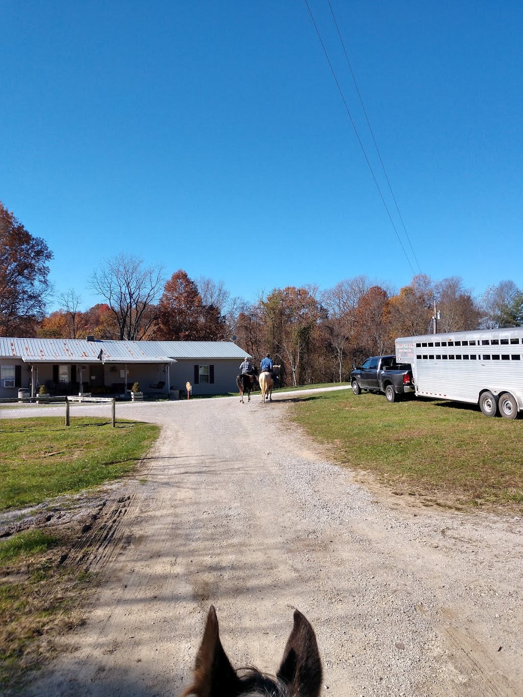 Red Hill Horse Camp | 4604 Red Hill Rd, Mt Vernon, KY 40456, USA | Phone: (606) 308-5900