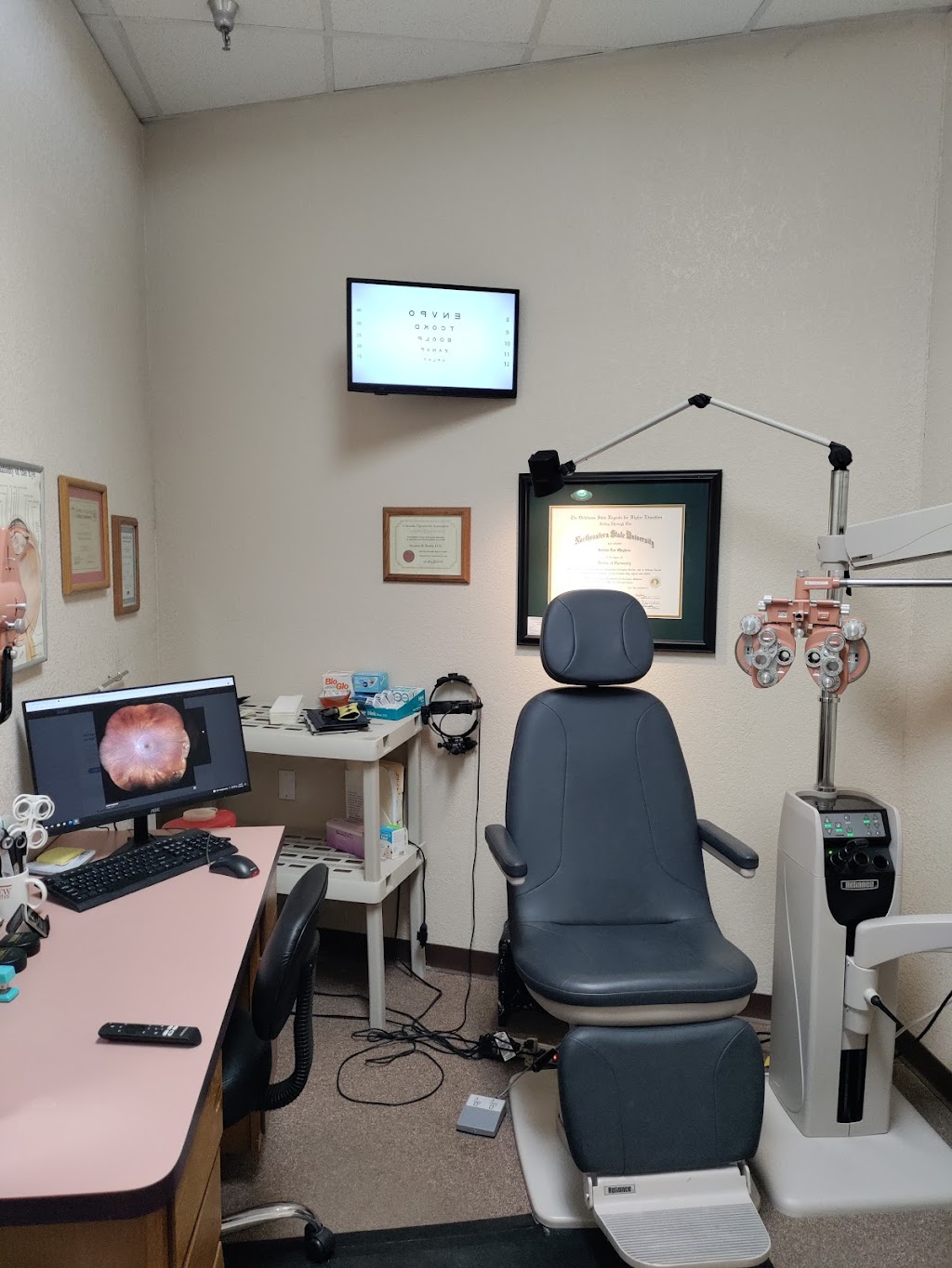 Eagle Eyes Vision Center South | 2750 S Academy Blvd #130, Colorado Springs, CO 80916, USA | Phone: (719) 591-8889