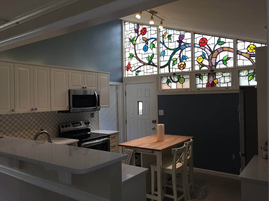 Scintilla Stained Glass | 77 N Chapman Rd, Doylestown, PA 18901, USA | Phone: (215) 348-4880