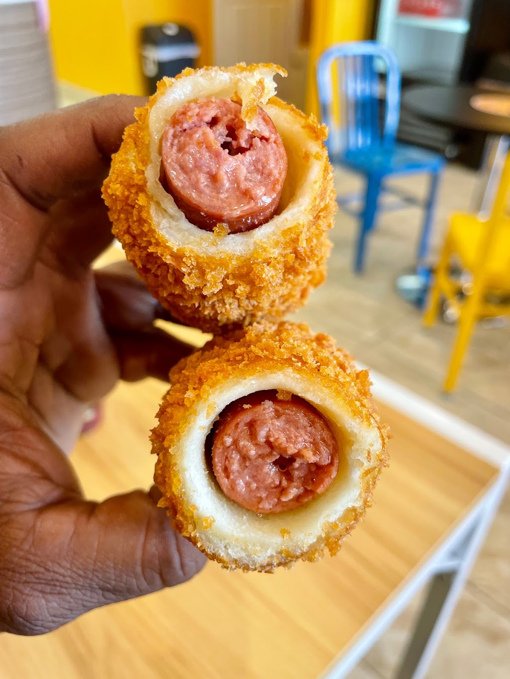 Kong Dog Korean style corndogs and bubble tea | 12335, H, Georgia Ave, Silver Spring, MD 20906, USA | Phone: (301) 933-0614
