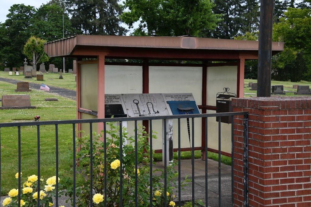 St Lukes Cemetery | 1679 N Front St, Woodburn, OR 97071, USA | Phone: (503) 981-8215