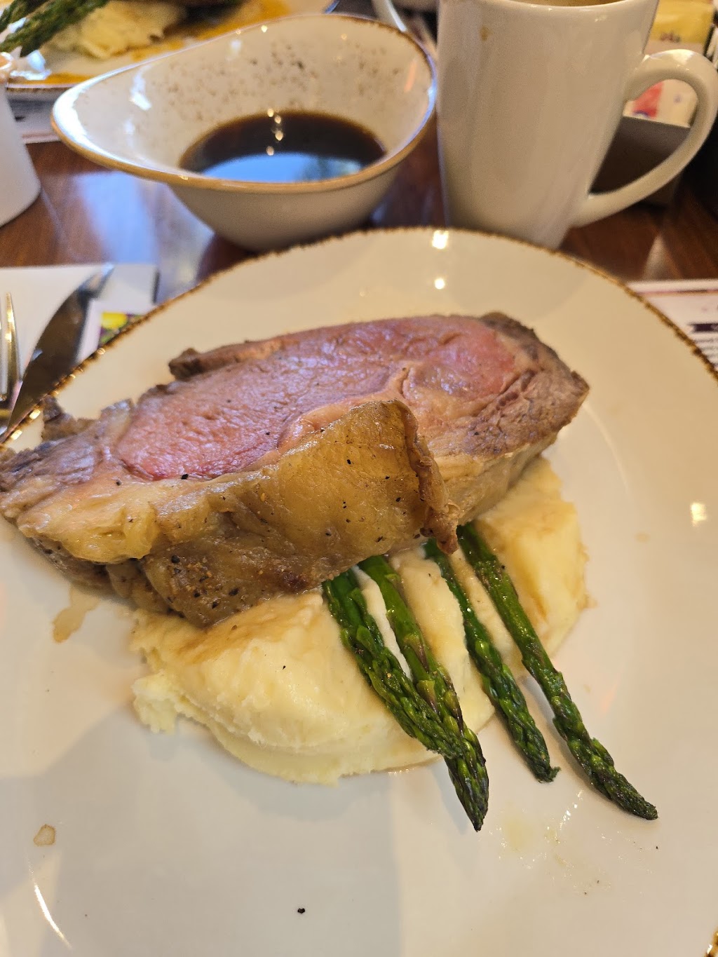 The Café | 16300 Nyemii Pass Rd, Valley Center, CA 92082, USA | Phone: (760) 291-5500