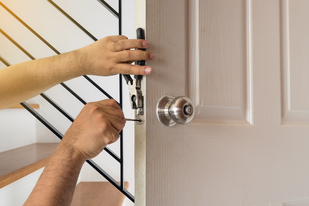 Sure Lock & Key Locksmith – McKinney | 2414 W University Dr #122H, McKinney, TX 75071, USA | Phone: (469) 536-0701