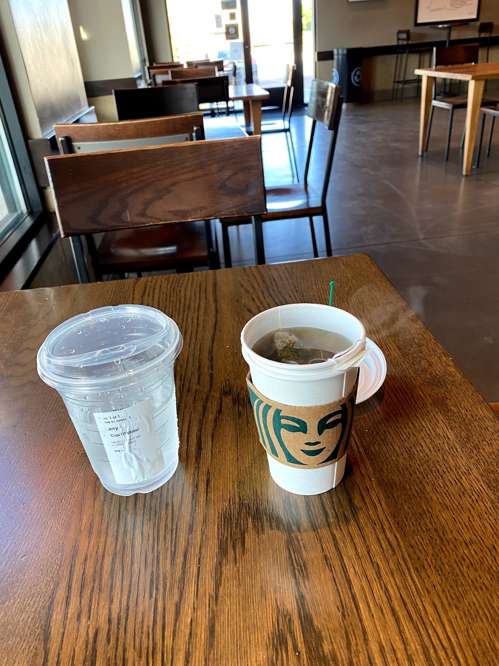 Starbucks | 13801 N 19th Ave, Phoenix, AZ 85023, USA | Phone: (480) 266-1661