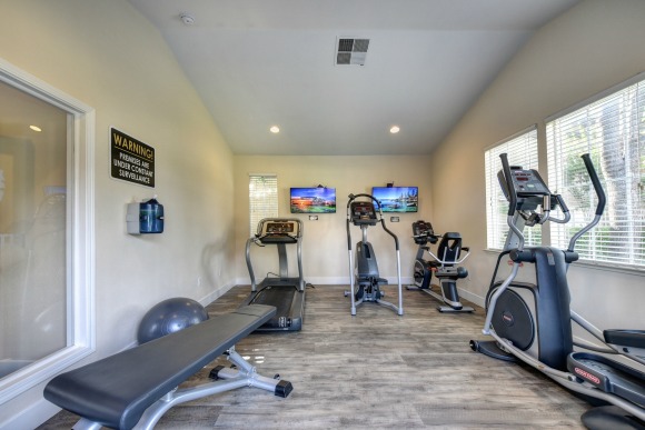 The Easton Apartments | 5415 S Grove St, Rocklin, CA 95677, USA | Phone: (916) 602-4751