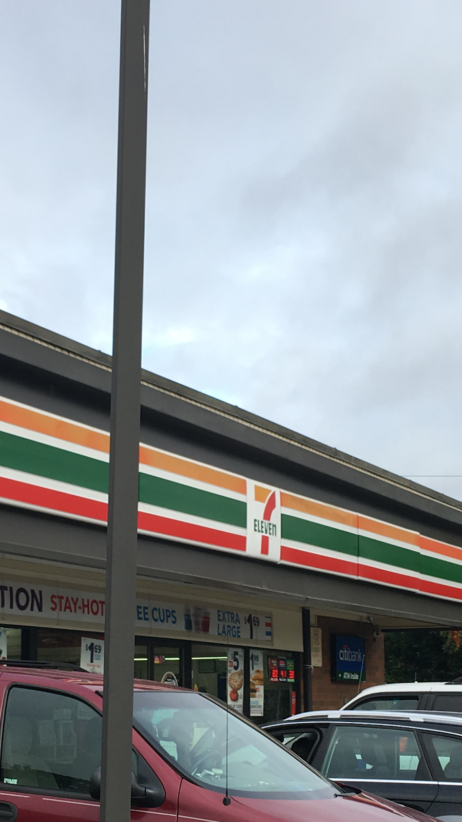 7-Eleven | 12045 SW Hall Blvd, Tigard, OR 97223, USA | Phone: (503) 620-8338