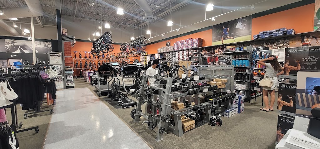 DICKS Sporting Goods | 7000 E Mayo Blvd, Phoenix, AZ 85054 | Phone: (480) 212-0260