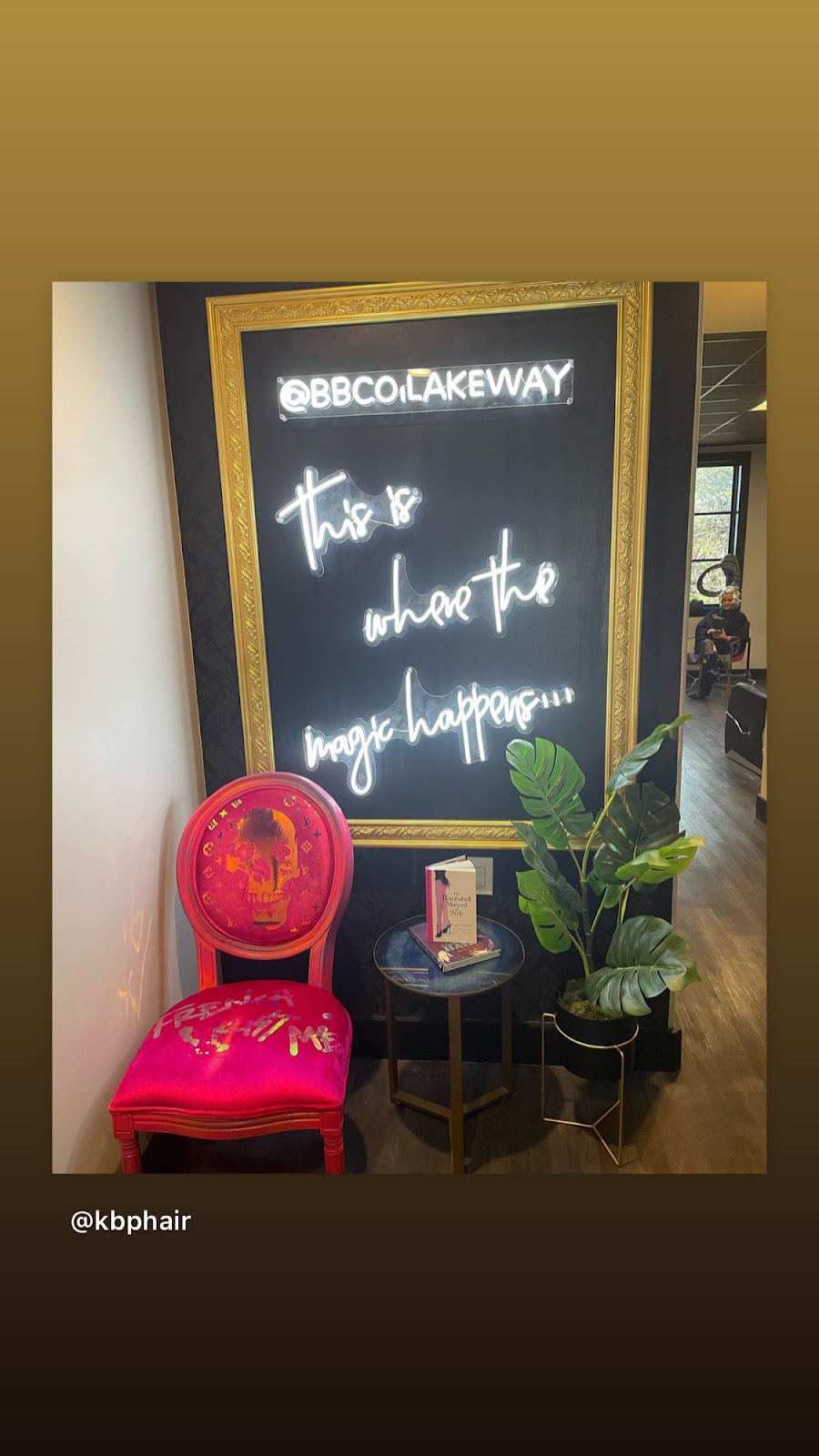 Bombshell Beauty Co | 2220 Lakeway Blvd #110, Austin, TX 78734, USA | Phone: (512) 619-4373