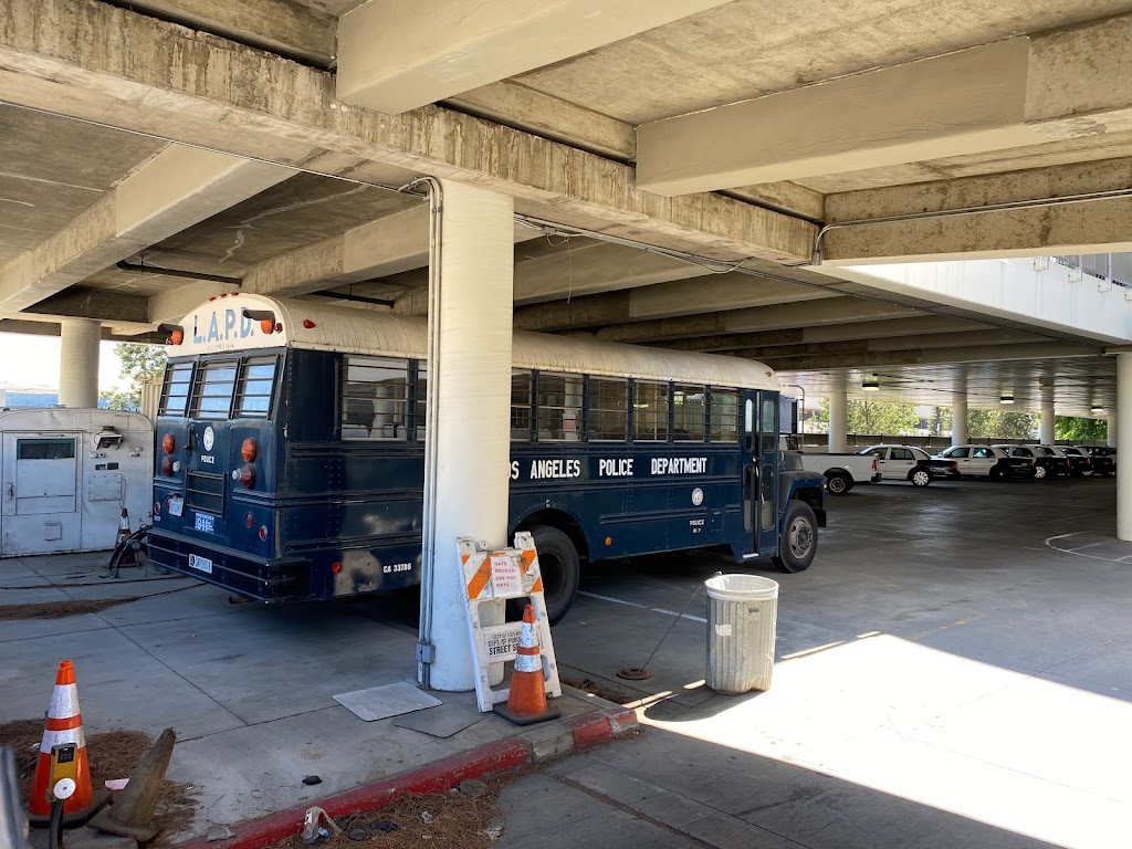 Los Angeles Police Department Van Nuys Station | 6240 Sylmar Ave, Van Nuys, CA 91401, USA | Phone: (818) 374-9500