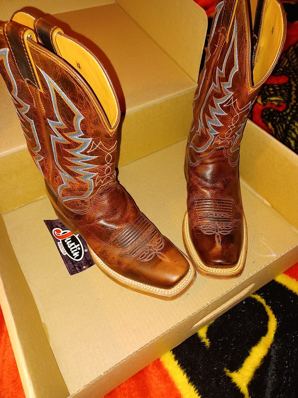 Billys Western Wear | 1490 S Main St, Boerne, TX 78006 | Phone: (830) 249-3843