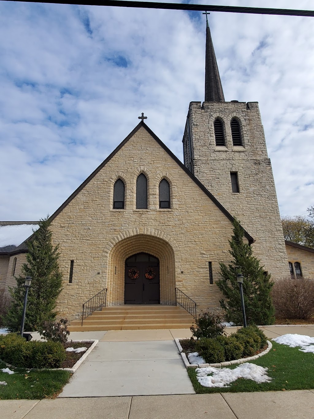 Saint Teresa of Calcutta Parish | W314 N7462 WI-83, Hartland, WI 53029, USA | Phone: (262) 966-2191