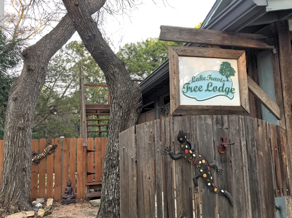 Lake Travis Tree Lodge | 3715 Highland Dr, Austin, TX 78734, USA | Phone: (512) 415-3033