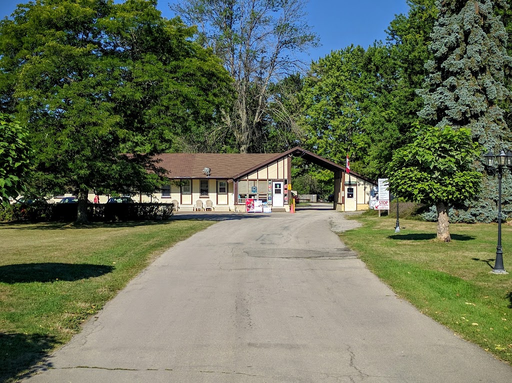 Riverside Park Motel and Campground | 13541 Niagara Pkwy, Niagara Falls, ON L2E 6S6, Canada | Phone: (905) 382-2204