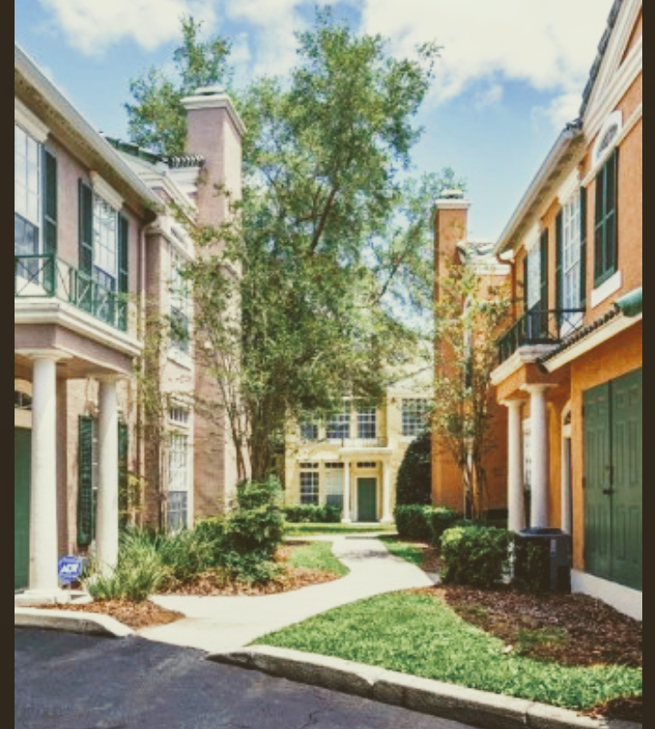 Henley Tampa Palms Apartments | 15350 Amberly Dr, Tampa, FL 33647, USA | Phone: (813) 321-2408