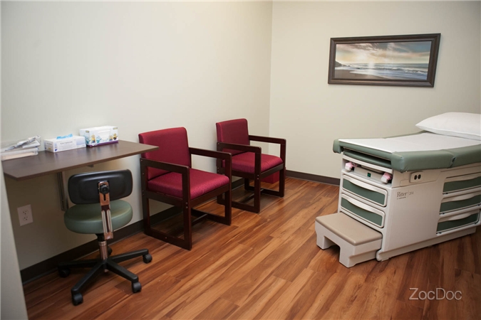 Crystal Falls Family Medicine | 3550 Lakeline Blvd #200, Leander, TX 78641, USA | Phone: (512) 986-7372